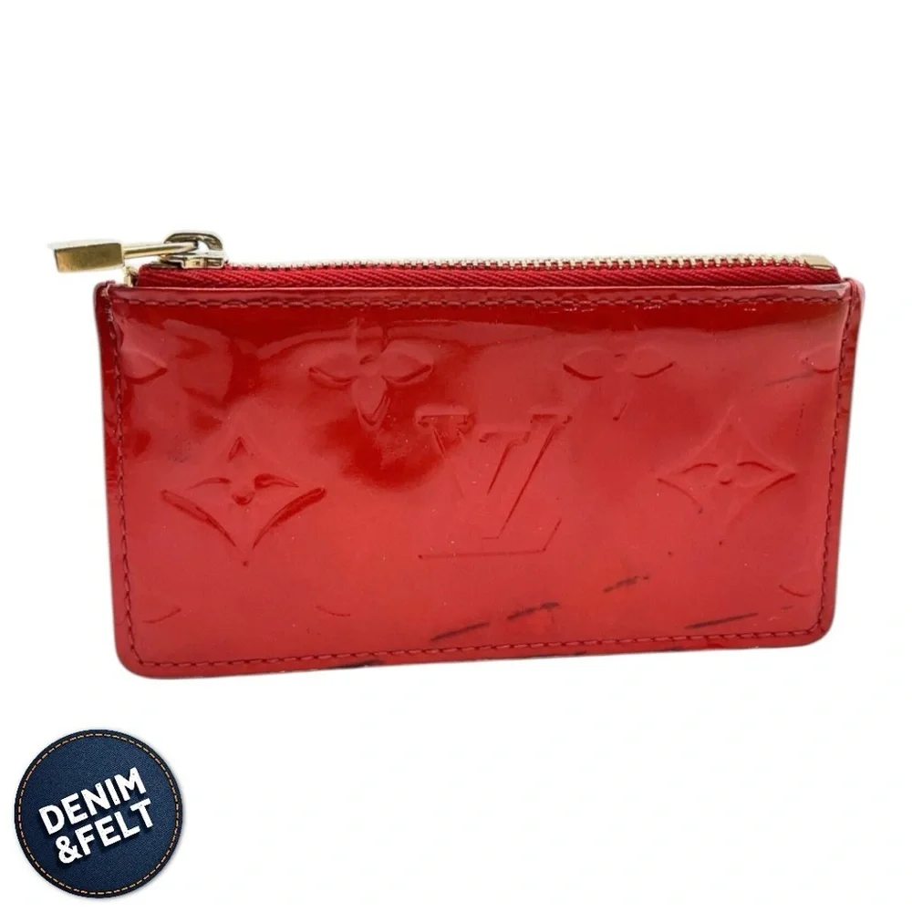 LOUIS VUITTON Red‎ Pomme D'Amour Monogram Vernis Pochette Cles Key/Change Holder